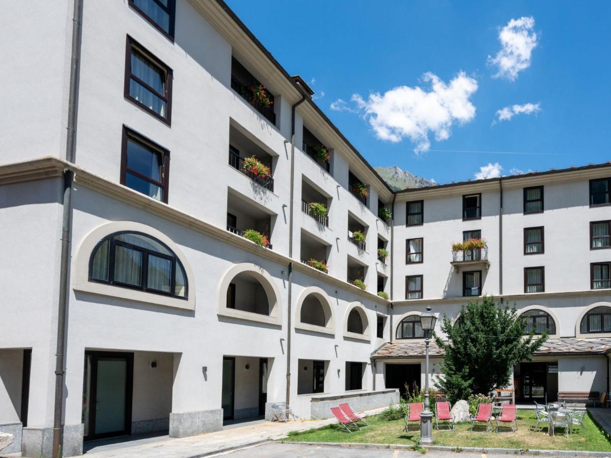 Apartment Universo-1 By Interhome プレ・サン・ディディエ エクステリア 写真